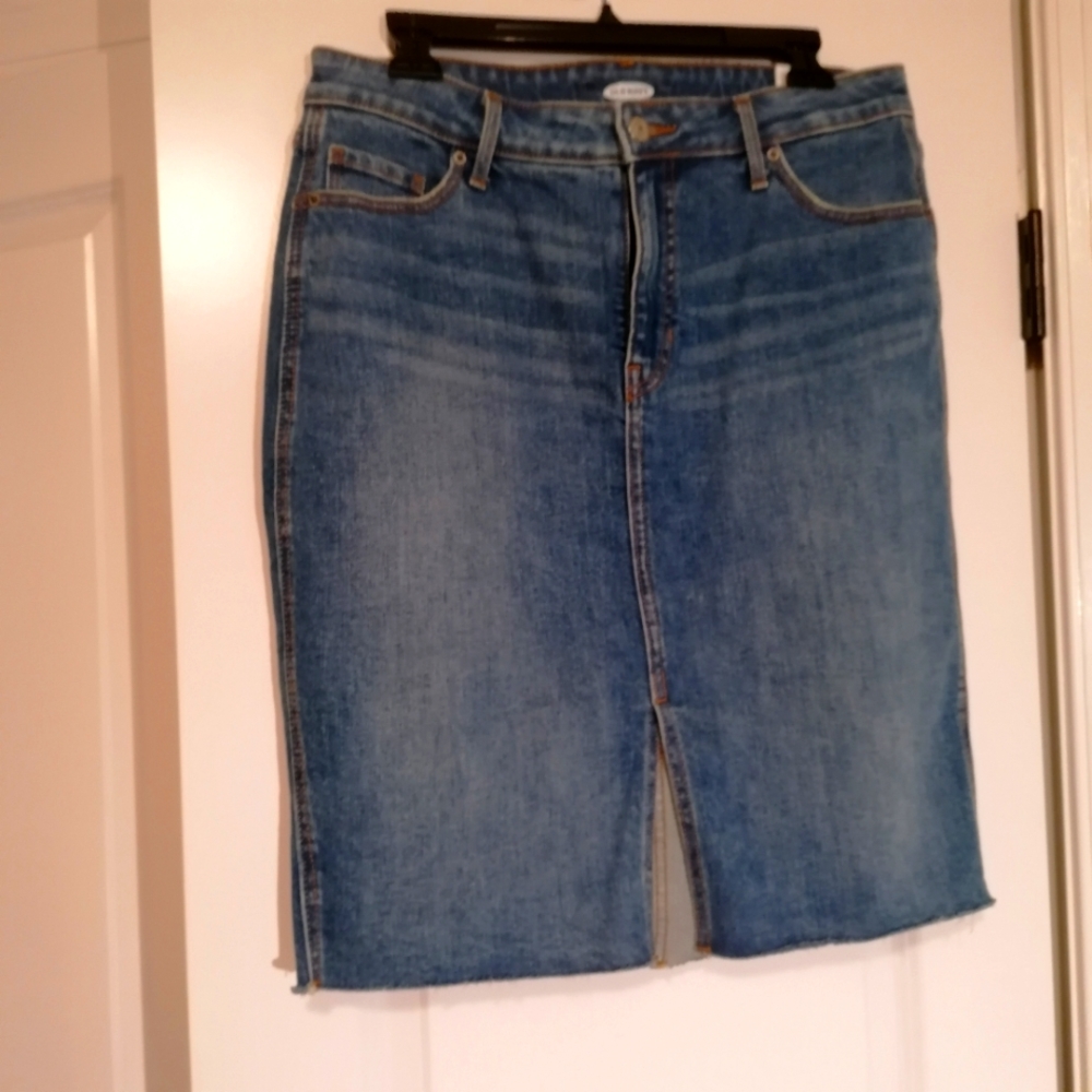 Old Navy Denim Pencil Skirt